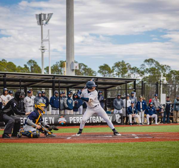 college baseball classic1