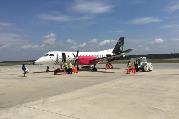 Silver Airlines airplane
