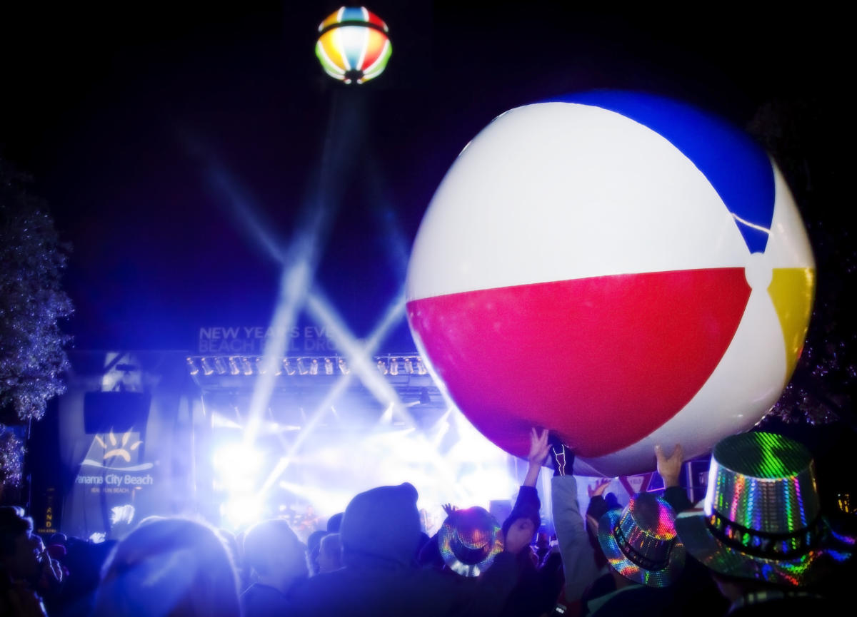 Beach Ball Drop in Panama City Beach | New Year&rsquo;s Eve