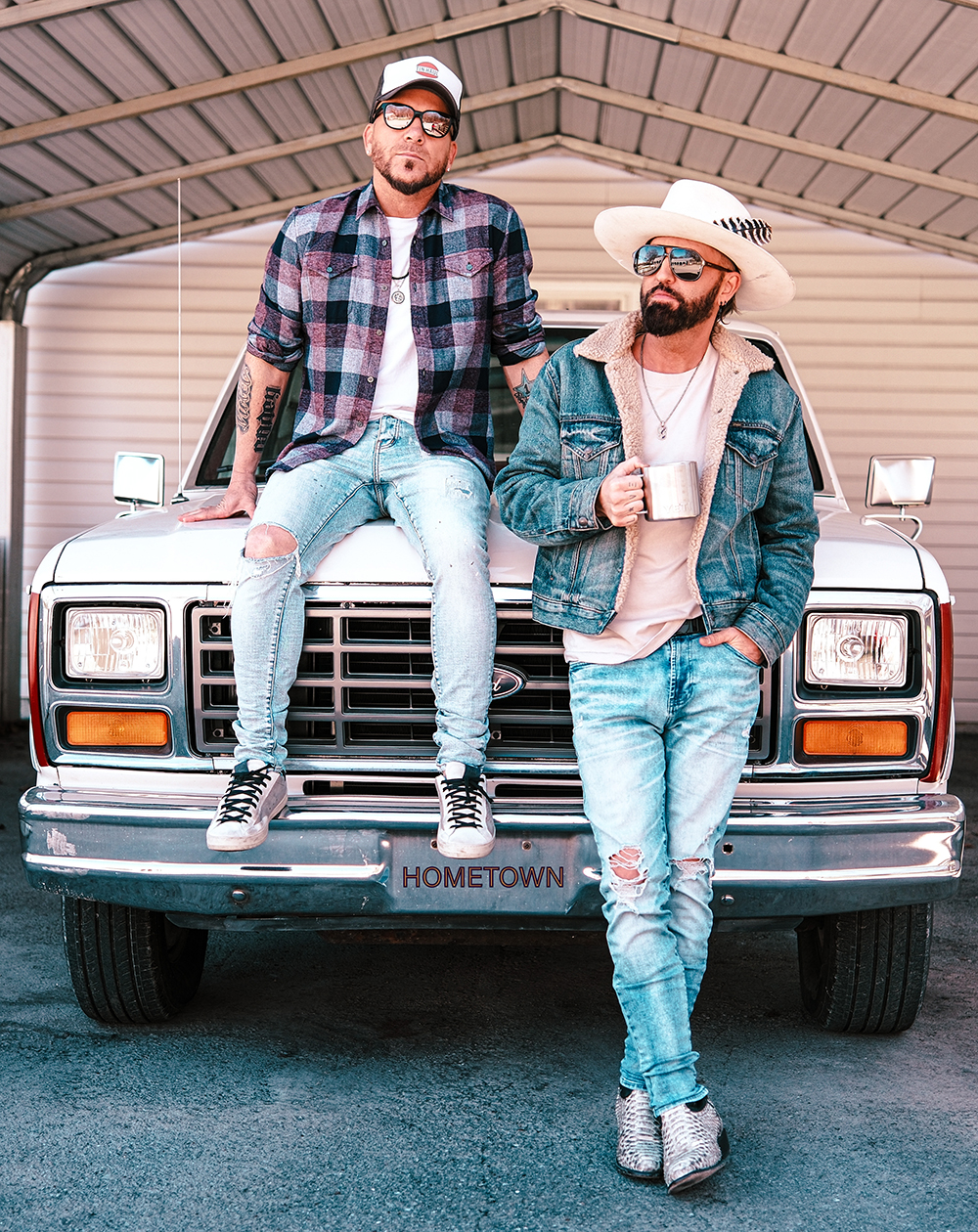 LOCASH country music duo