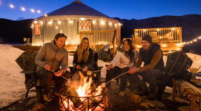 Nordic Yurt Snowshoe dinner