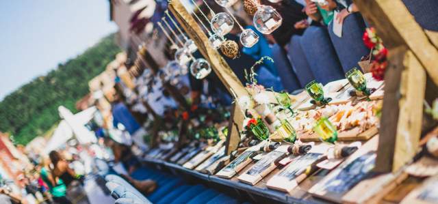 Every table is uniquely decorated for Savor the Summit event