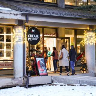 Locally Crafted Gifts & Holiday Bazaars