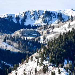 Experience a Luxury Vacation in Park City This Winter