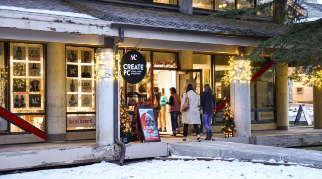 Locally Crafted Gifts & Holiday Bazaars