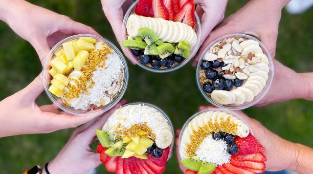 Small Town Stories: Mountain Berry Bowls