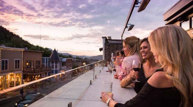 Enjoy Open Air Dining in Park City