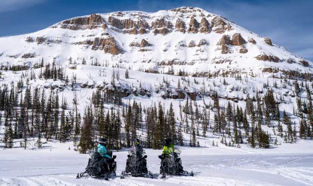 10 Ways to Spend a Winter Day Off the Slopes