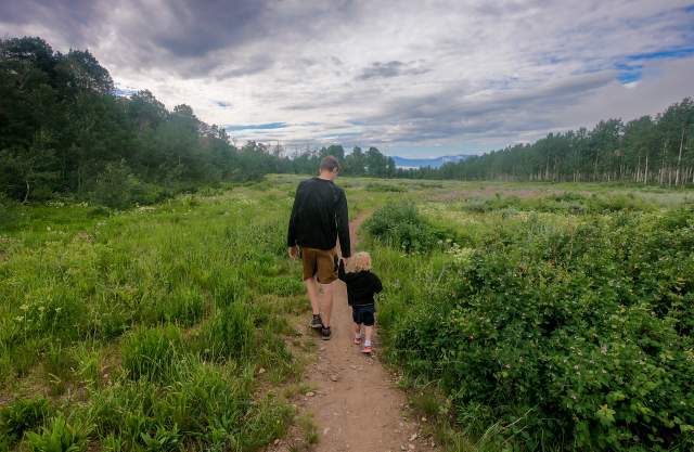 Tips for Hiking With Kids