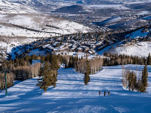 Plan the Perfect Winter Girl's Weekend in Park City