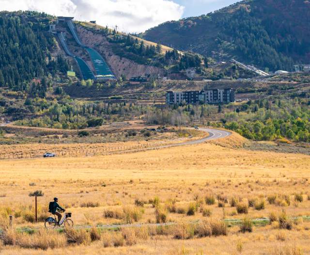 Ride the Summit Bike Share in Park City!