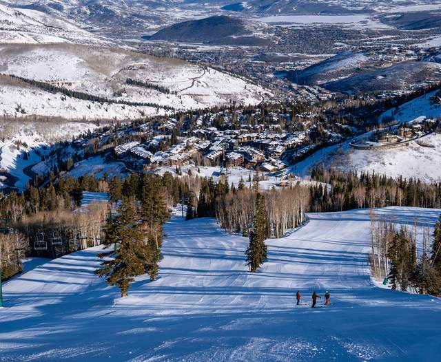 Plan the Perfect Winter Girl's Weekend in Park City