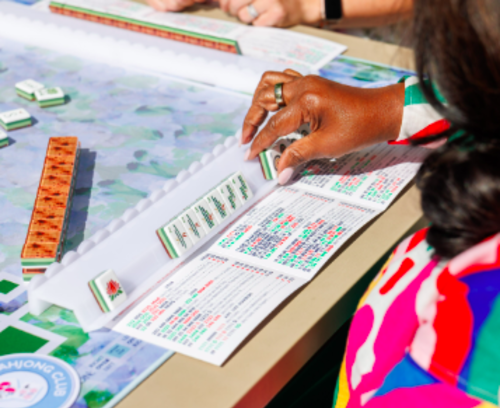 Social Roll: Mahjong
