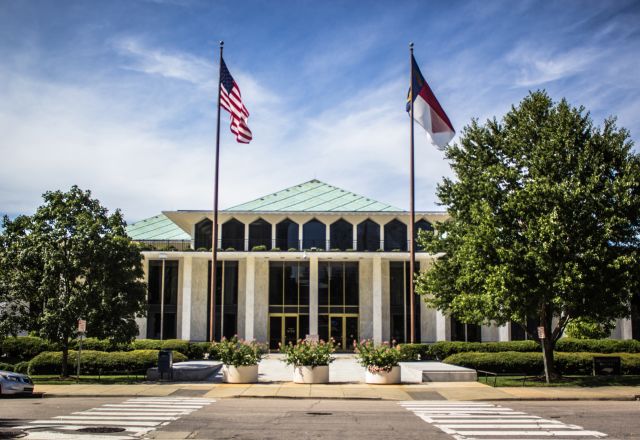 NC State Legislature 03-224.jpg