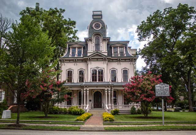 Heck-Andrews House 02-201.JPG