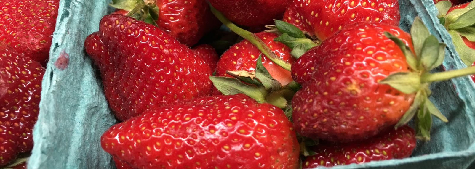 Standard Foods/fresh strawberries
