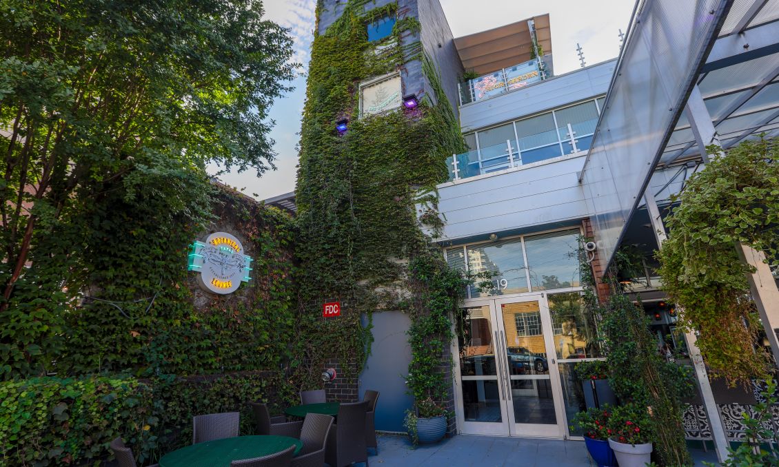 Exterior of Botanical Lounge