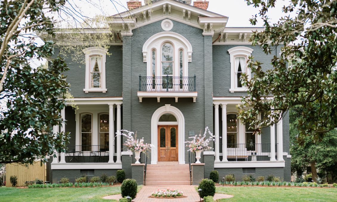 Heights House Hotel
