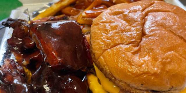 Southern Smoke BBQ Pit