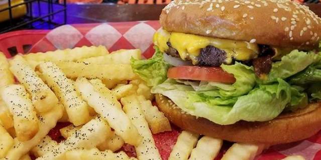 Rockton Inn Pub & Grub