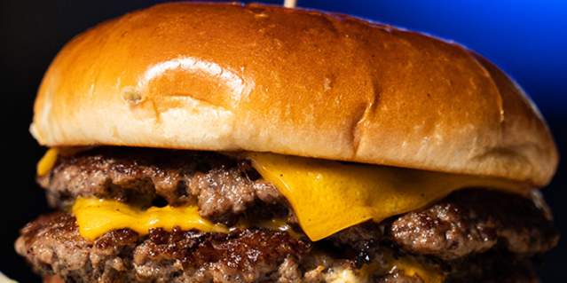 Fozzy's Bar & Grill