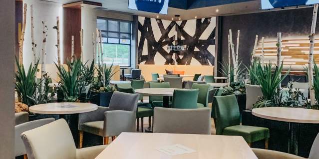 Benny's Bar and Lounge