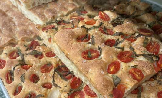 La Croute Bakery Cafe