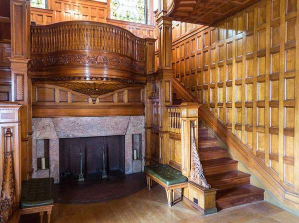 Haunted Burpee and Barnes Mansion Tours