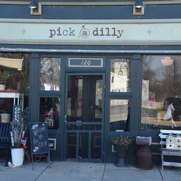 Pick-A-Dilly Antiques