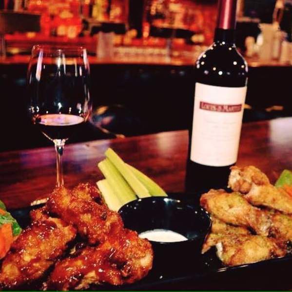 Rookie's Pub and Grill