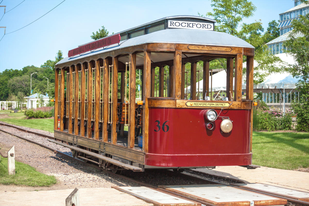 Trolley Car 36 at Riverview Park, image size:1200x800