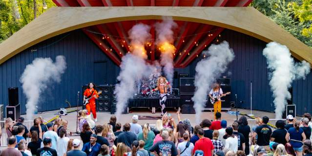 Music In The Park - Van Halen
