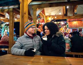 Snap Your Way Through the Holiday Season in Rockford 📷