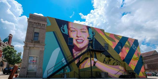 downtown rockford mural