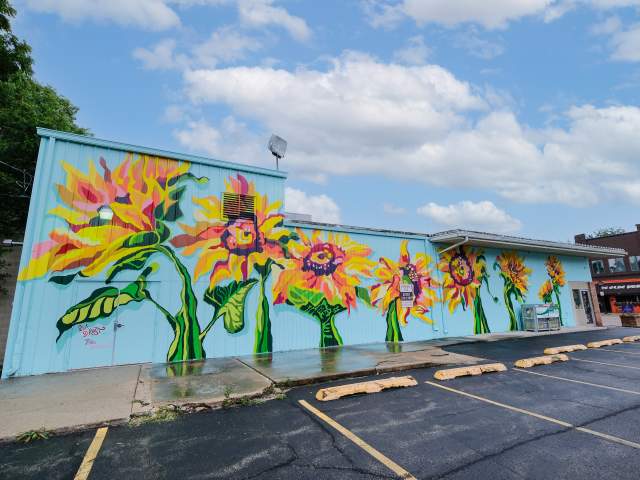 List Frost sunflower mural