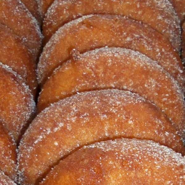 Apple Orchards (and Apple Cider Donuts) of the Rockford Area