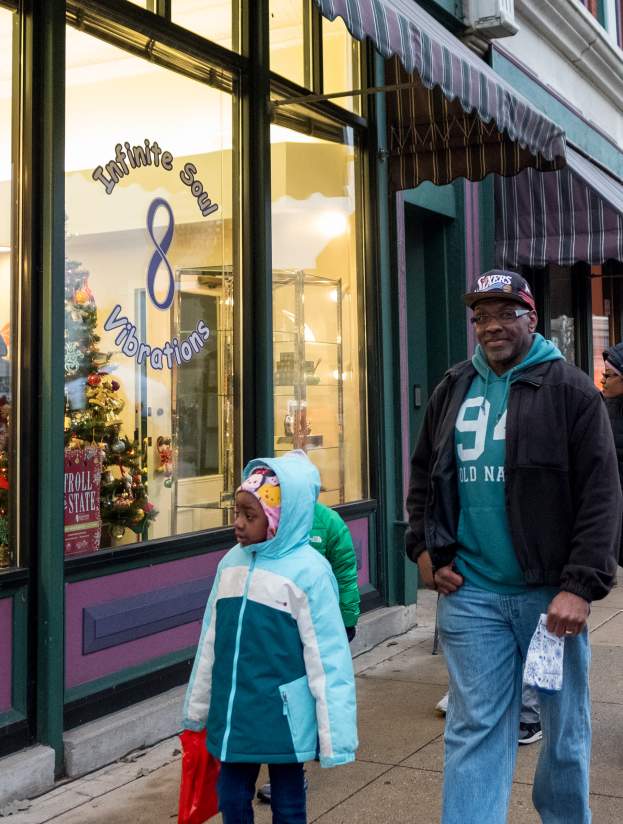 Downtown shoppers