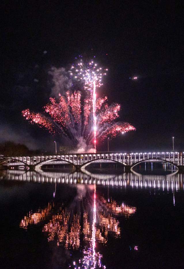 Jefferson St. Bridge Fireworks
