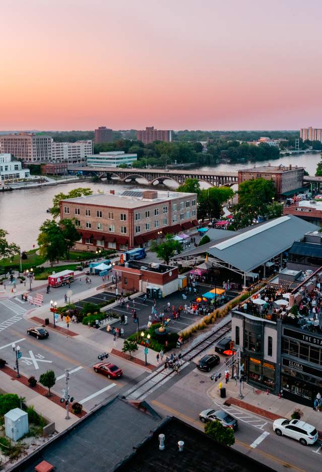 Explore Downtown Rockford