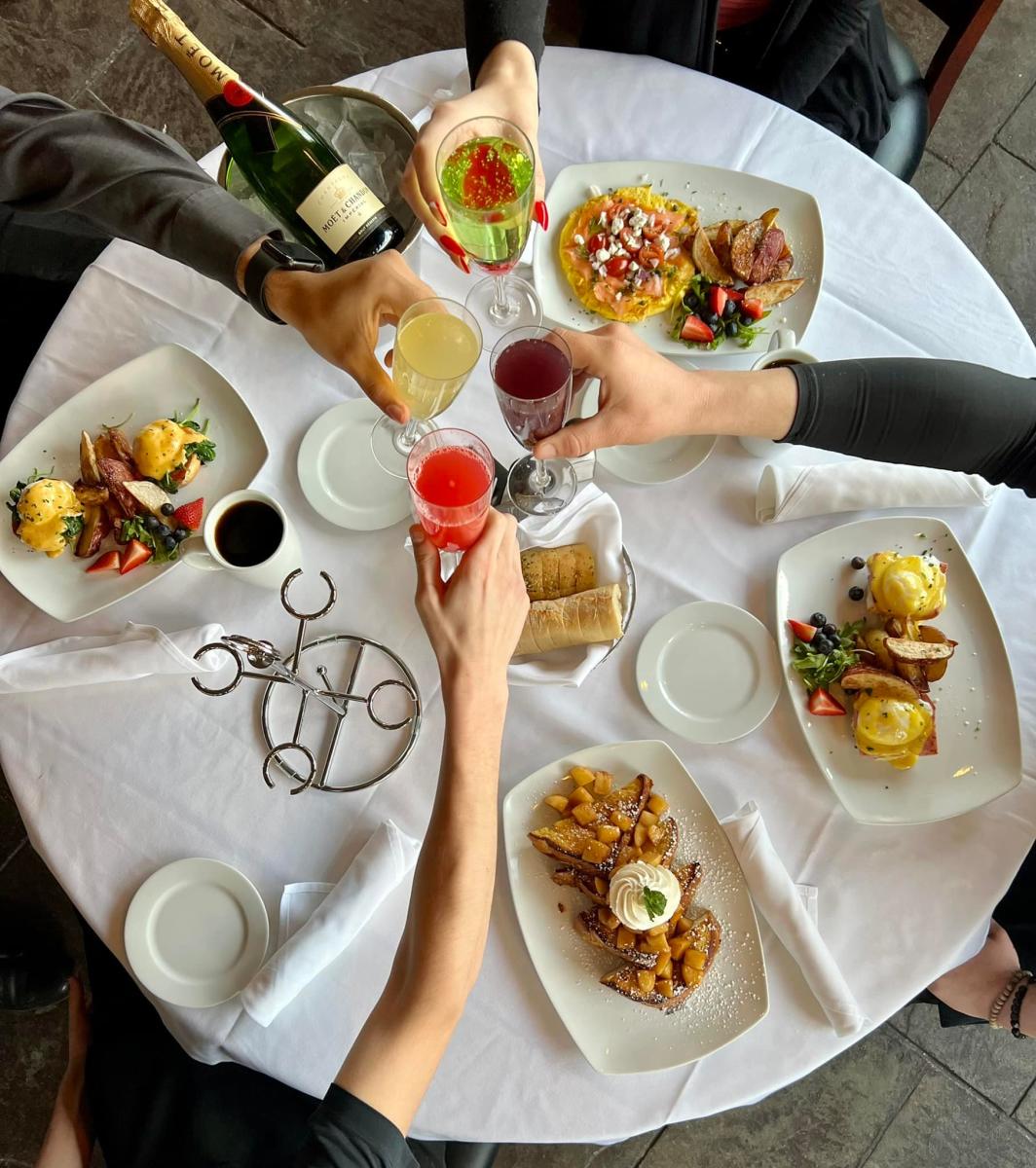 Franchescos easter brunch