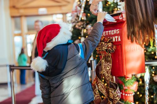 Letters to Santa at Stroll on State