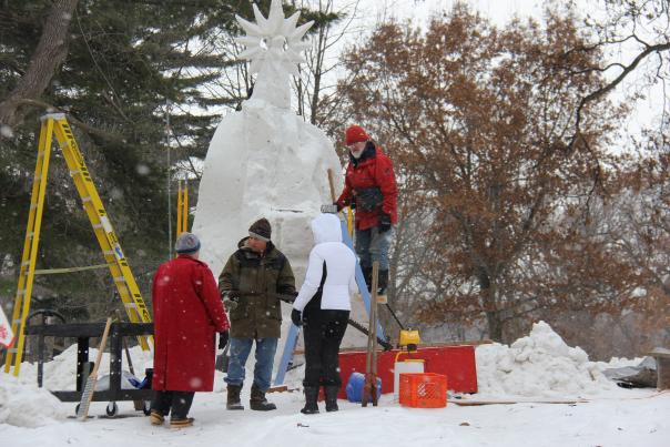 snow sculpting team