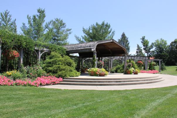 klehm arboretum pavilion