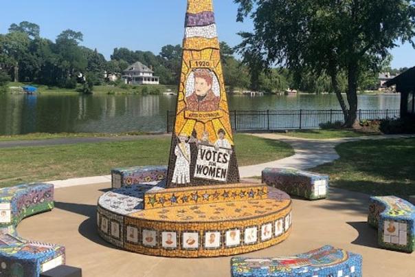 Rockford Women’s Suffrage Plaza