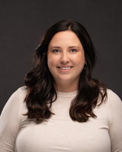 Cara Wolfe Headshot