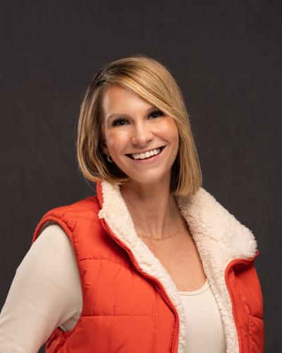 Chelsea Meyer Headshot