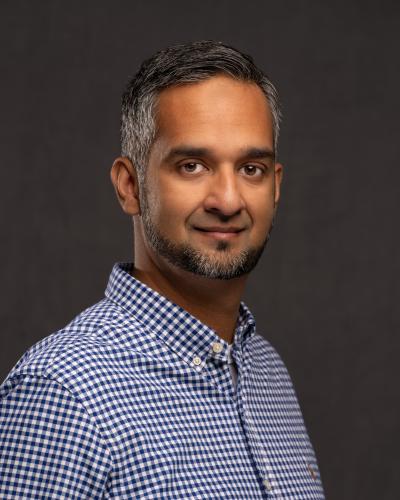 Syed Haq Headshot