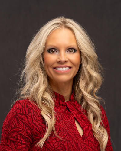 Danna Krischke Headshot