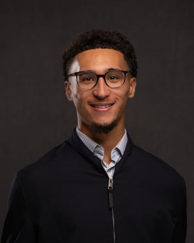 Tamir Bell Headshot