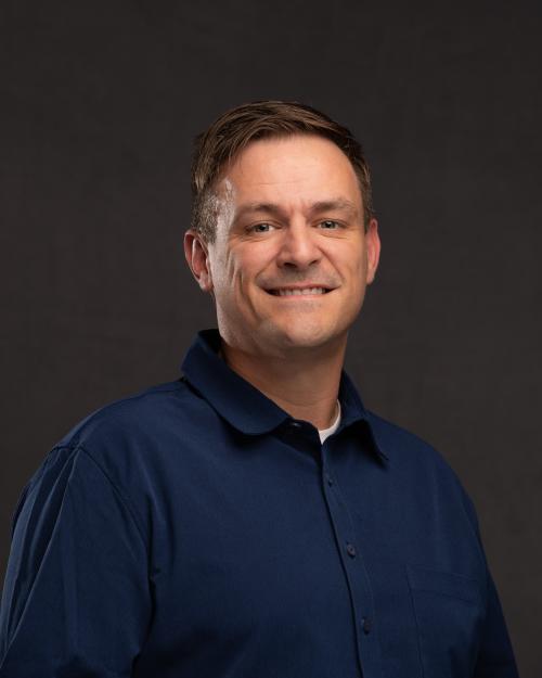 Garret Rapp Headshot